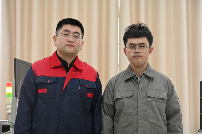 2王鹏、钟帆1.jpg